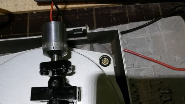 Электроника ЭП 017. Великолепный проигрыватель винила СССР с сюрпризом.