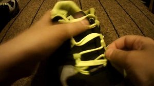 ЛАЙФХАК как зашнуровать шнурки на кроссовках и укоротить их!