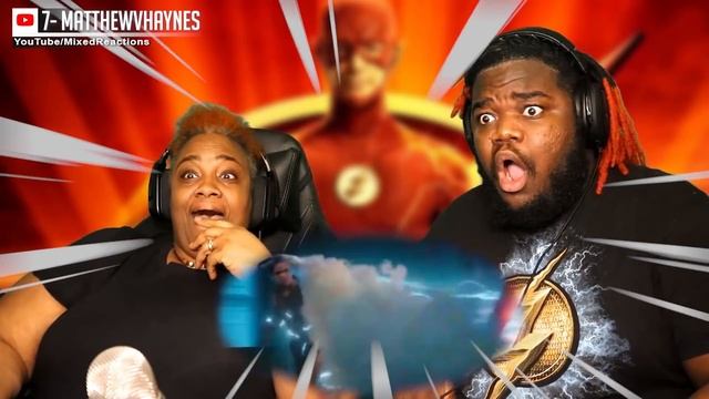 Reactors Reaction To Seeing Flash vs Flash Frost On The Flash 7x2 | Mixed Reactions смотреть онлайн