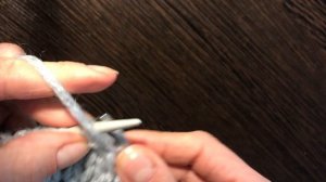 Изнаночная петля за заднюю стенку