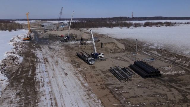 Подрядчик рассказал о строительстве моста в районе Сургута смотреть онлайн