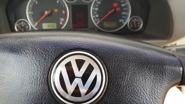 VW Sharan 1.9TDI 2000 Cold Start -22°C