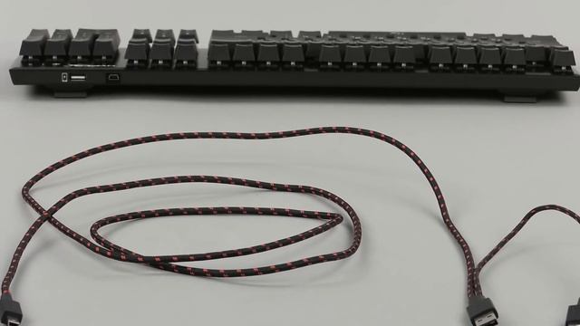 Минималистичная игровая клавиатура с подсветкой HyperX Alloy FPS смотреть онлайн