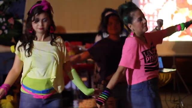 80's Dance Medley | Philippines смотреть онлайн