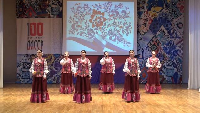 «Любые трудности вместе осилим!» - концертная программа, посвящённая Дню народного единства. смотреть онлайн