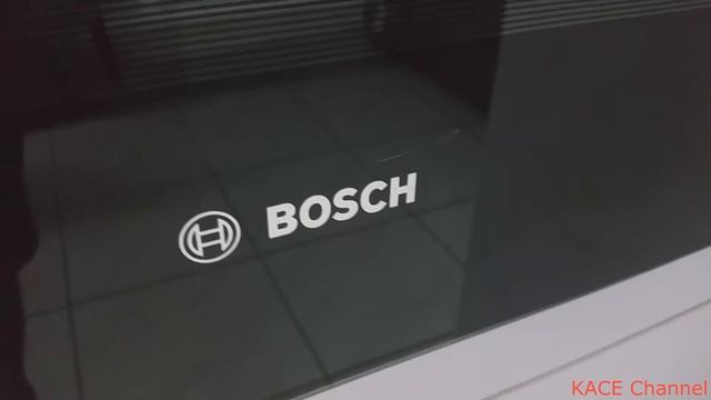New Bosch oven quality issue - scratch on front door (HBA13B253A) смотреть онлайн