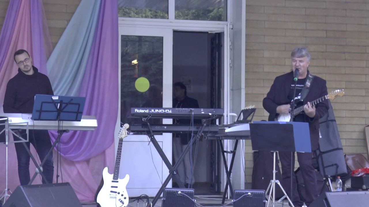 Зарайск. ВИА "Орфей" - "Камушек в груди" (автор "Божья коровка") смотреть онлайн