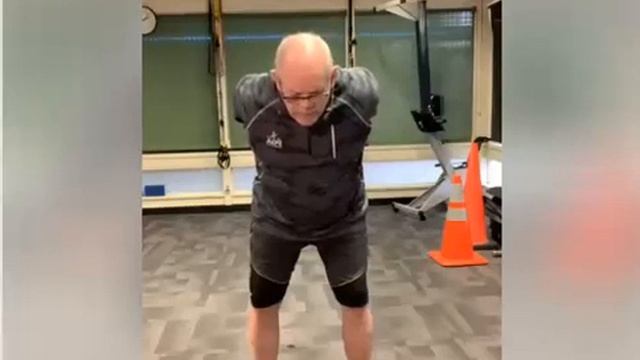 Stretching with Steve # 4 смотреть онлайн