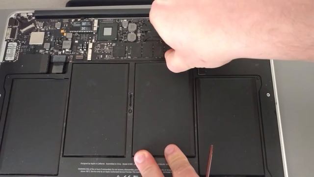 How To Remove Or Replace SSD (Solid State Drive ) From Macbook