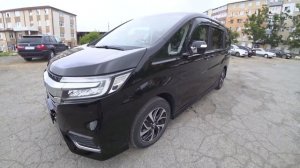 Honda StepWgn. Рестайлинг или дорест? Что выберешь ты?