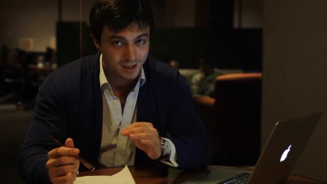 Живи сегодняшним днем смотреть онлайн