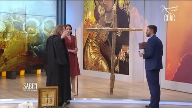 Какие истязания претерпел за нас Господь. Ужас! А мы предаём Его ежедневно. Страсти Христовы.