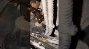 Audi A4 B8 клинит руль, заедает, туго крутится рулевое колесо