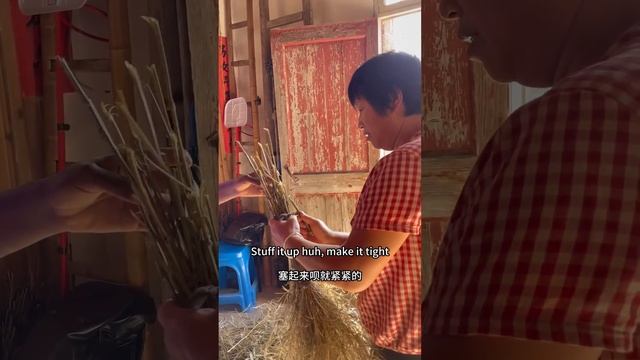 This is my eighth year living in China, today I've learned to make brooms смотреть онлайн