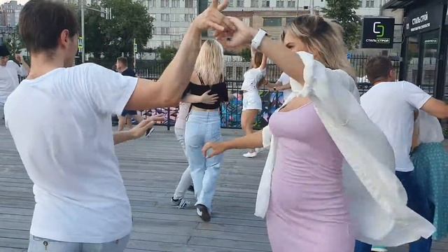 Любовь Жамбалова и Александр Турчин. Зук, 25.07.2021 смотреть онлайн