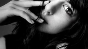 Кто тебя создал такую.avi