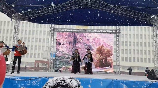 12. "Айк" - "Армянский танец" смотреть онлайн