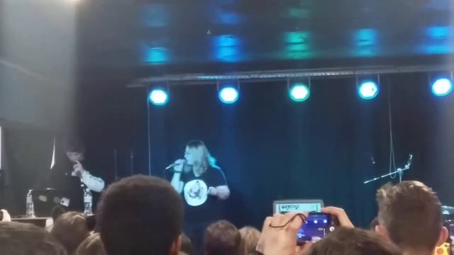 Отличная "песня":)) Найдено в телефоне смотреть онлайн