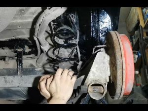 Замена задних пружин Авео т300 Chevrolet Aveo T300