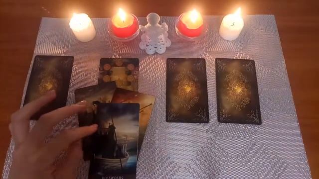 СОСТОИТСЯ ЛИ ВСТРЕЧА С ЗАГАДАННЫМ ПАРТНЕРОМ Гадание на картах Таро смотреть онлайн