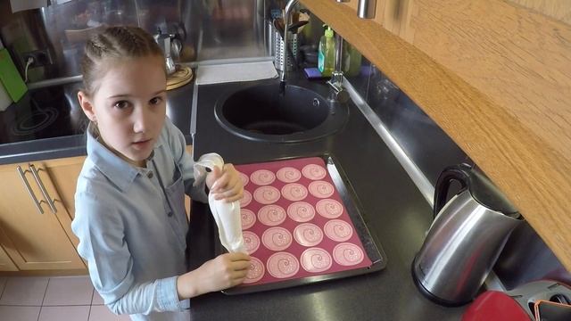 МЕРЕНГИ БЕЗЕ ДОМА. легко и просто. Meringa. смотреть онлайн