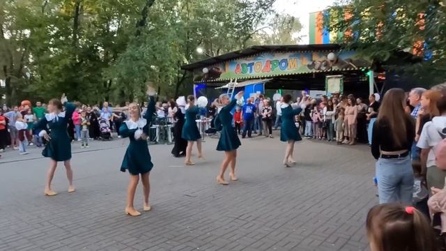 Восточные танцы. Праздник в Волгодонске. Влог 3 смотреть онлайн