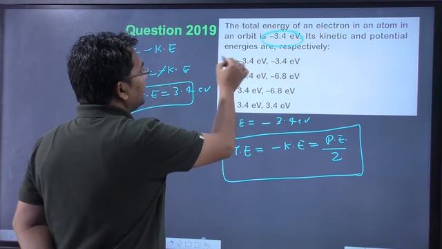 The total energy of an electron in an atom in an orbit is –3.4 eV. Its kinetic and potential смотреть онлайн