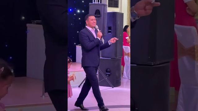 Розыгрыш на сцене Сахар25 кг, кто же выиграл? смотреть онлайн