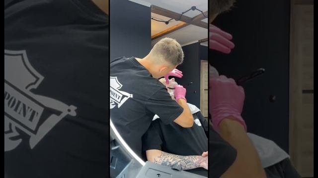 Королевское бритьё, совершенствую навык☺️ смотреть онлайн