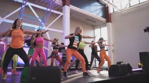 Zumba warm up mix | Warm up 2021 2022 | Zumba Vilniuje | Loud and fit