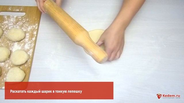 Быстрые лепешки на сковороде — Очень вкусные и быстрые лепешки на минеральной воде смотреть онлайн