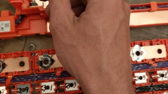 Правила соединения ячеек ВВБ Nissan Leaf и балансировочные провода BMS. смотреть онлайн