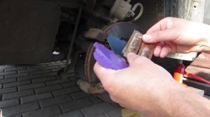 Приговор скрипучим тормозным колодкам Advics и установка NIBK PN-1530 + PN-1522 на TOYOTA RAV4 (4)