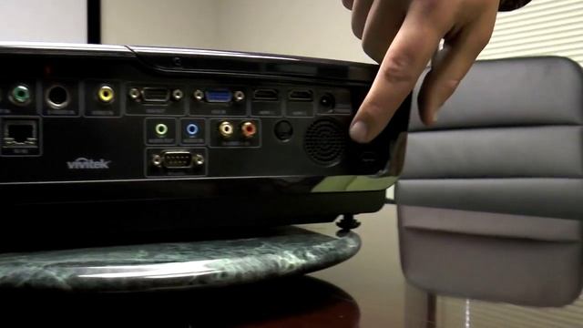 Unboxing of the Vivitek D963HD Full HD DLP Multimedia Projector смотреть онлайн