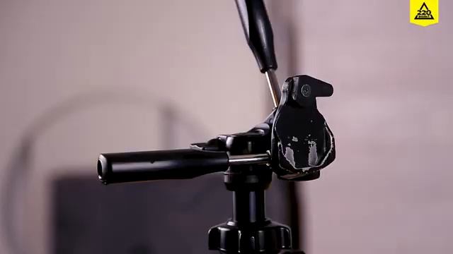 Как выбрать лазерный дальномер. Чем модель за 28000 лучше дальномера за 2800. Сравнение и конкурс смотреть онлайн