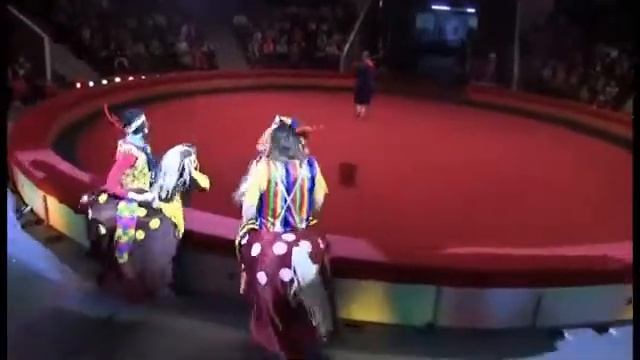 клоунский Дуэт Баттерфляй смотреть онлайн