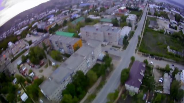 Коптер застрял на дереве