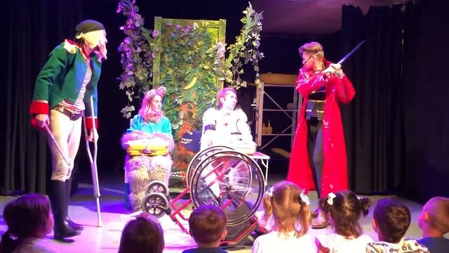 Домик Фанни Белл Доктор Айболит 13 смотреть онлайн