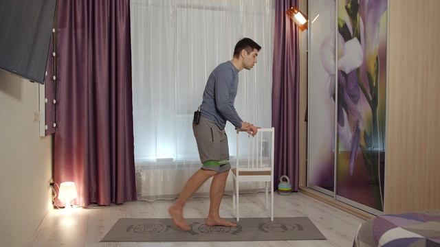 Тренируйся дома! Тренировка для стройных ног! смотреть онлайн