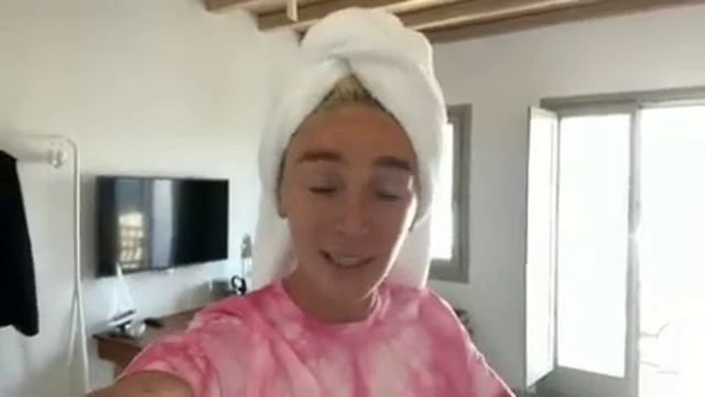 Настя Ивлеева и её проблемы с волосами смотреть онлайн