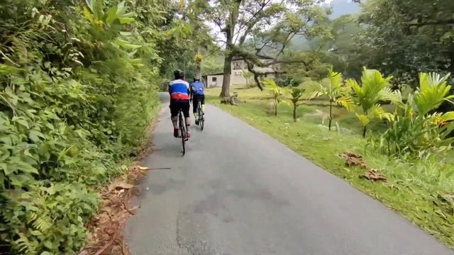 Sunday Ride with Java Siluro 2 смотреть онлайн