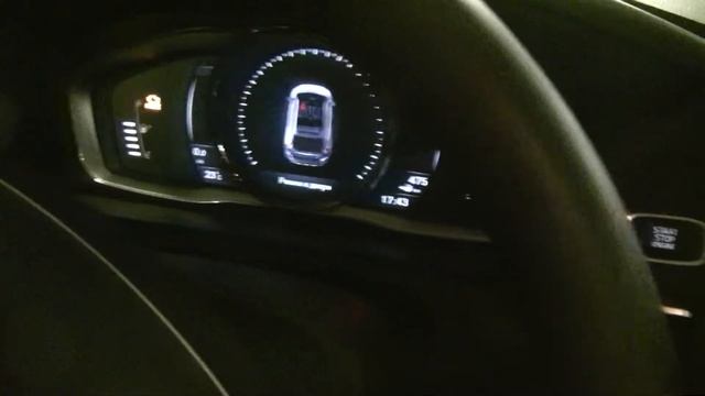 Как проверить уровень масла в двигателе (volvo D3, D4, D5) без щупа смотреть онлайн