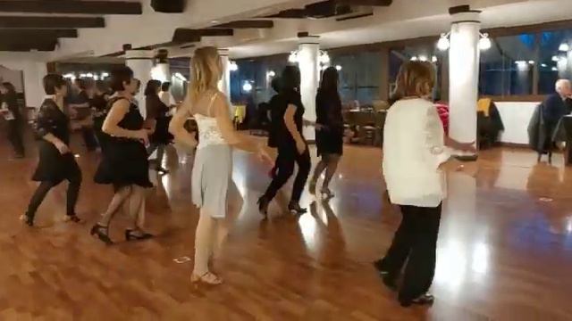 Ballando salsa (coreo N. Mariani) 💃🕺❤️ смотреть онлайн