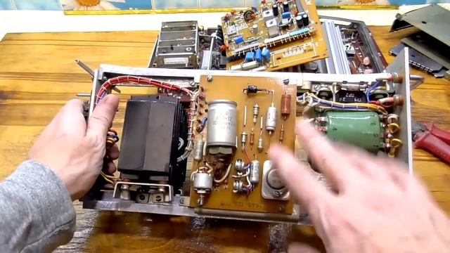 Дорогие детали, в Обычных вещах! Такие Радиодетали находятся на обычных платах! смотреть онлайн