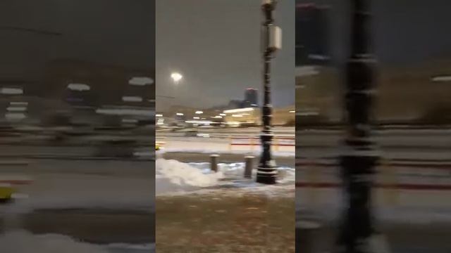 Москва, площадь трёх вокзалов. Вечерняя прогулка смотреть онлайн