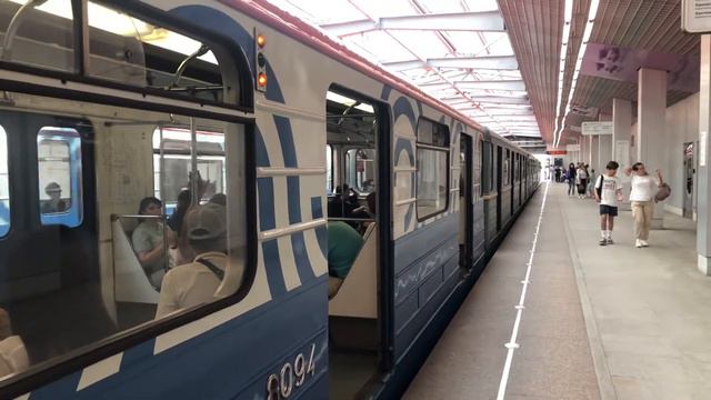 81-717/714.5М, 81-714.5, 81-714 Московский транспорт, 81-714.5М и 81-717 На станции Технопарк смотреть онлайн