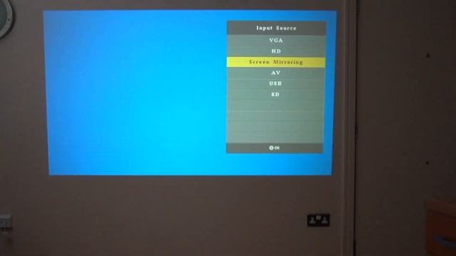 Wireless Screen Mirroring Projector for £90!? Vankyo Leisure 430W Projector Review! смотреть онлайн