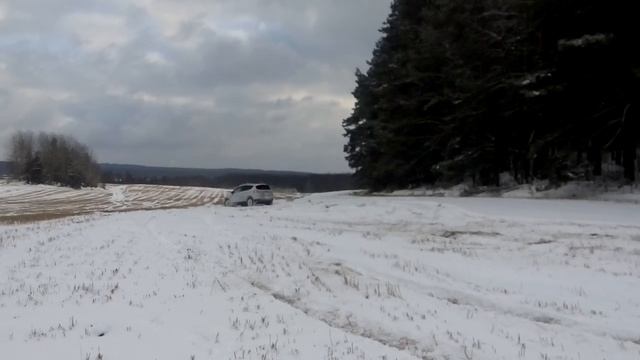 Ford Kuga 1 и снег смотреть онлайн