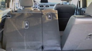 Mazda CX-5, CX-3, CX-9 – How to lay down rear seats