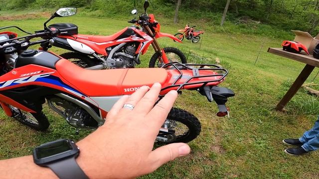 The Honda CRF300L VS Honda CRF250L | What's the Difference ? смотреть онлайн